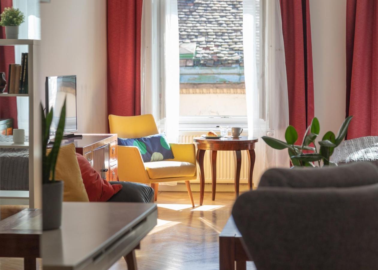 Bright & Spacious Loft With Basilica View Budapest Ngoại thất bức ảnh